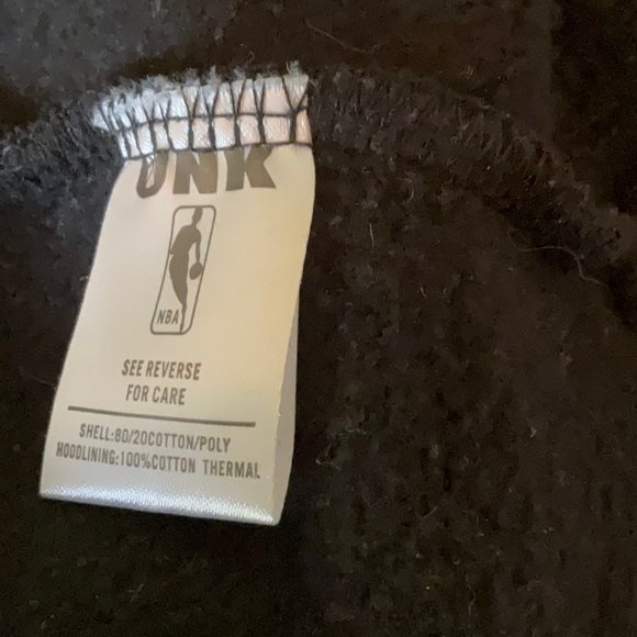 UNK NBA Men’s Size Large Cavaliers Hooded Sweatshirt Jacket, Great Condition! - Picture 10 of 11